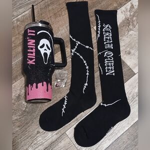 Ghost FACE 40oz CUP & Scream Queen SOCKS